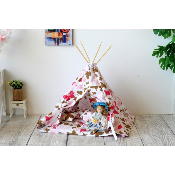 Miniature teepee tent. Tiny play-tent with mat pillows