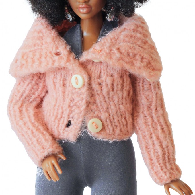 Knitted sweater Barb BJD doll. Pink chunky turtleneck 