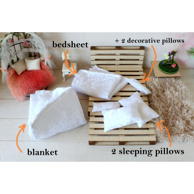 Miniature bedding set 1:6 scale bedspread 