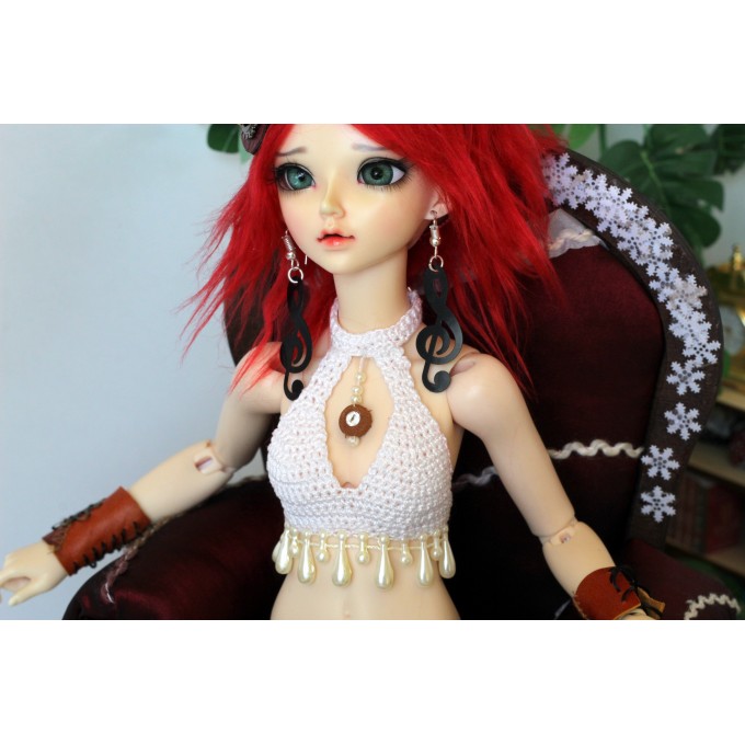 Minifee doll top, crochet white deep neckline 1:4 