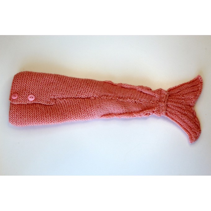 Knitted mermaid tail blanket for dolls, miniature