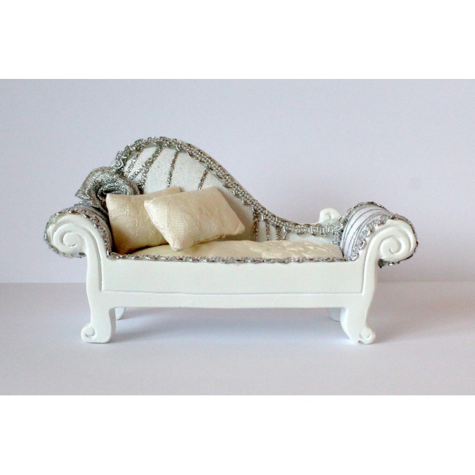 Miniature Victorian sofa 1:12 scale. Gypsum dollhouse