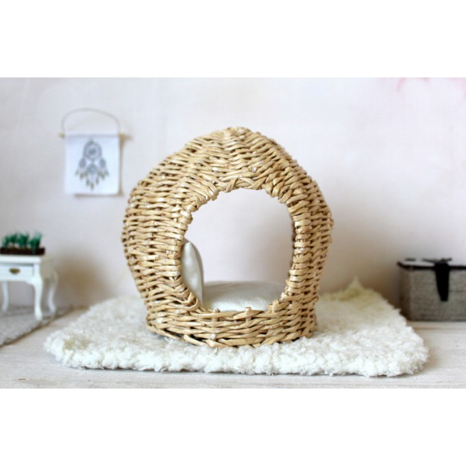 Miniature dollhouse furniture 1:12 scale. Fairy wicker 