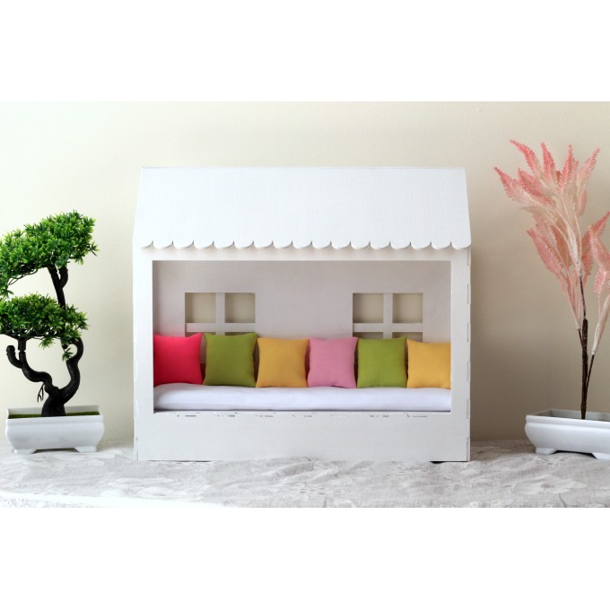 Miniature canopy bed, 1:6 scale dollhouse frame