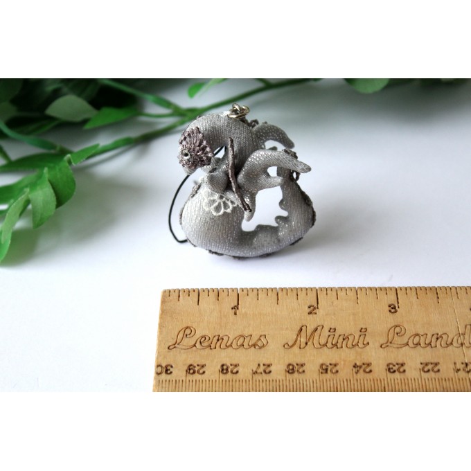 Miniature silver dragon, dollhouse accessory BJD doll 