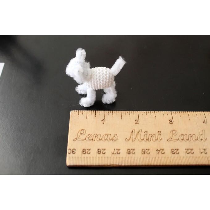 Miniature cat figurine plush crochet tiny dollhouse 