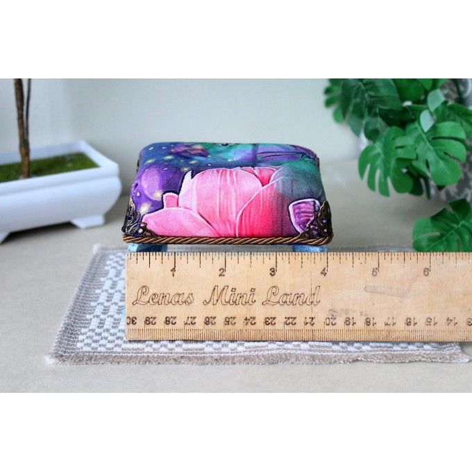 Miniature tabouret SVG digital file download, dollhouse