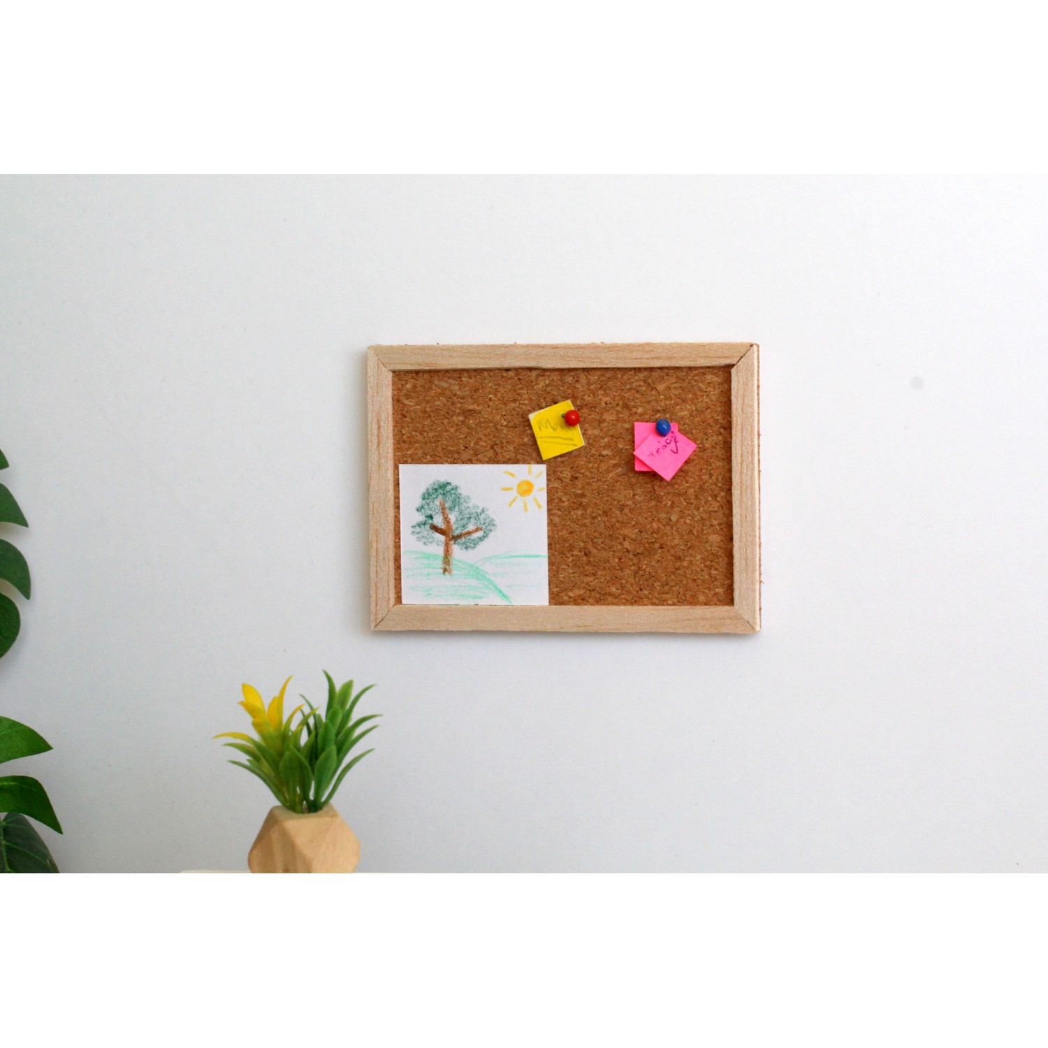 Miniature bulletin board for the dollhouse, selfadhesive note corkboard